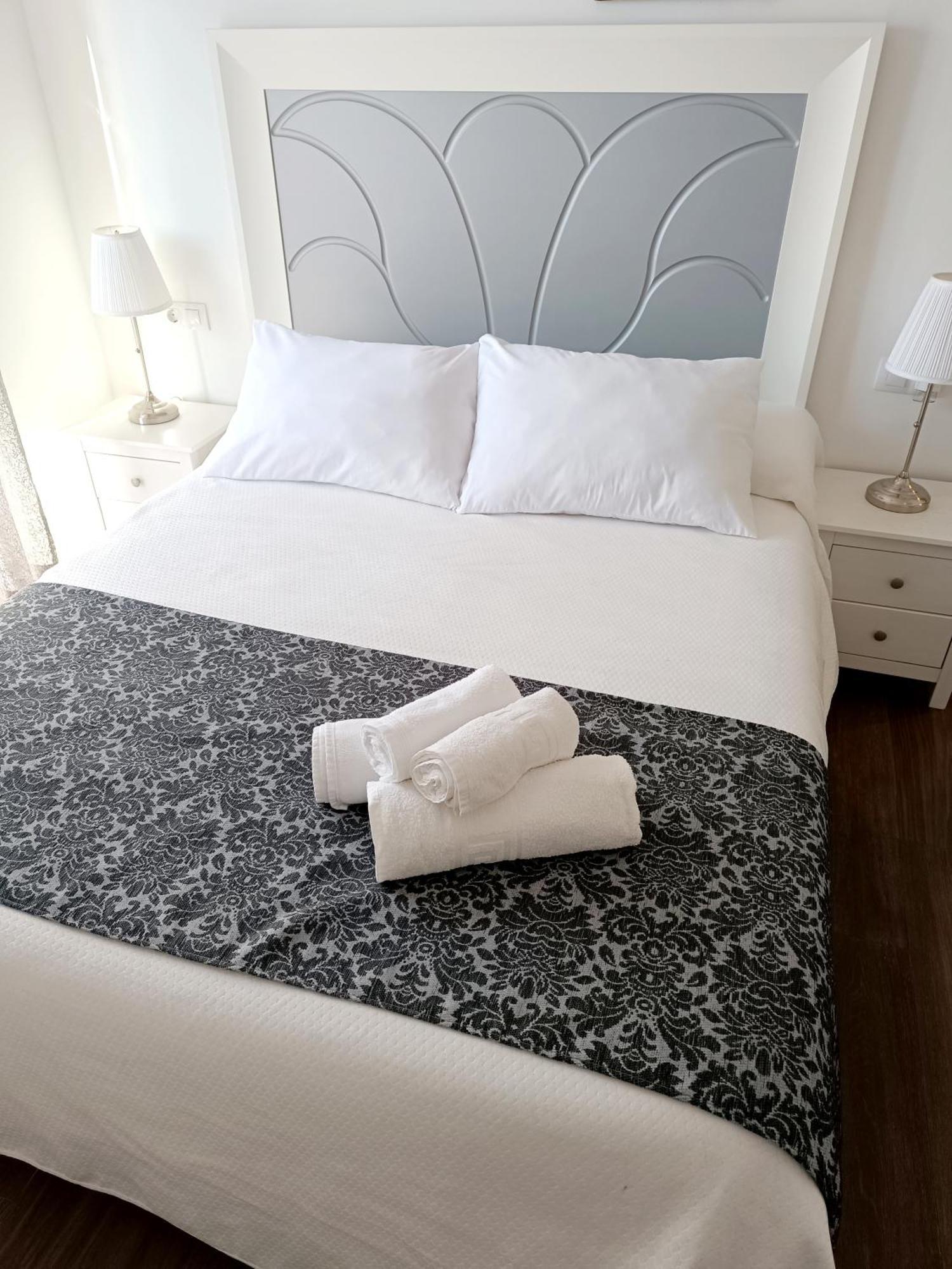 Hostal Casa Blanca Séville Extérieur photo